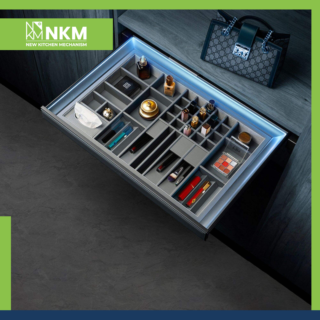 Cosmetic Applicator Box with Led light